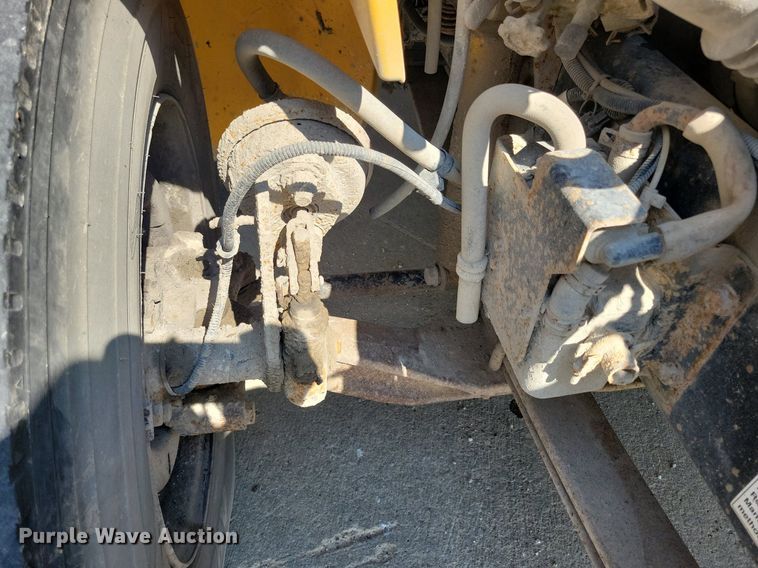 image for item DR4443 2008 Thomas Built Saf-T-Liner C2 school bus