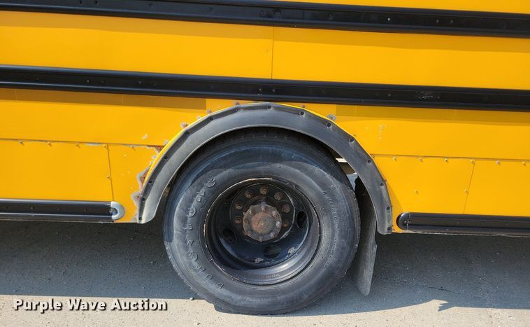 image for item DR4443 2008 Thomas Built Saf-T-Liner C2 school bus