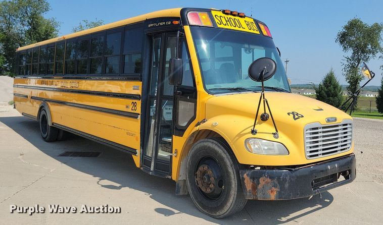 image for item DR4444 2008 Thomas Built Saf-T-Liner C2 school bus