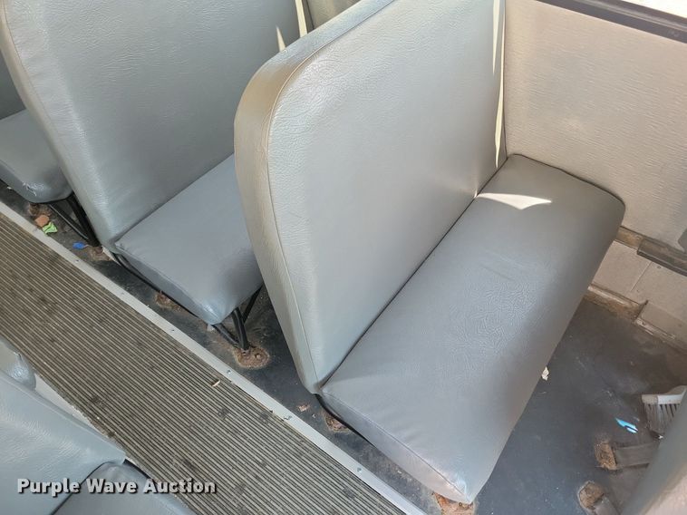 image for item DR4444 2008 Thomas Built Saf-T-Liner C2 school bus