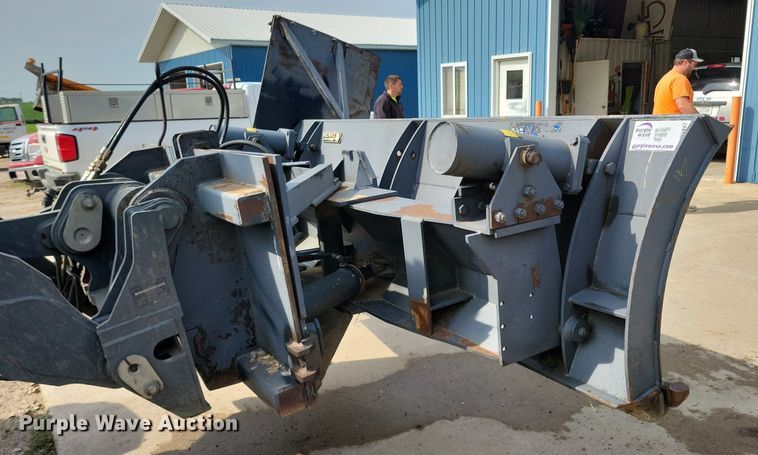 image for item DR4447 Henke snow plow