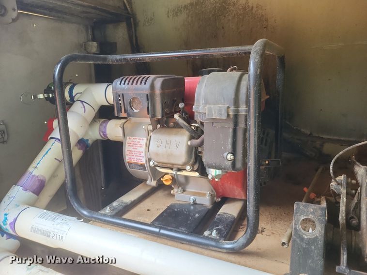 image for item DR4958 2000 Chevrolet C7500 tanker fire truck