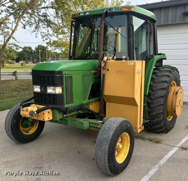 image for item DS4250 John Deere 6400 tractor