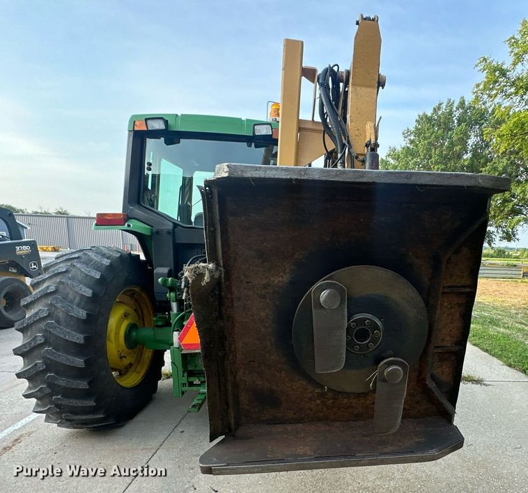 image for item DS4250 John Deere 6400 tractor