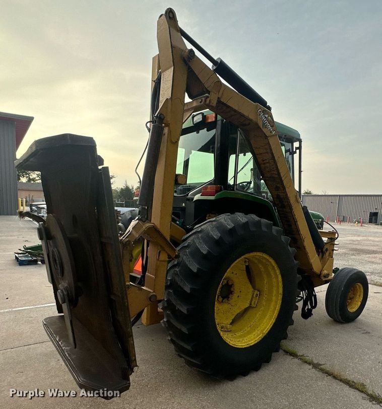 image for item DS4250 John Deere 6400 tractor