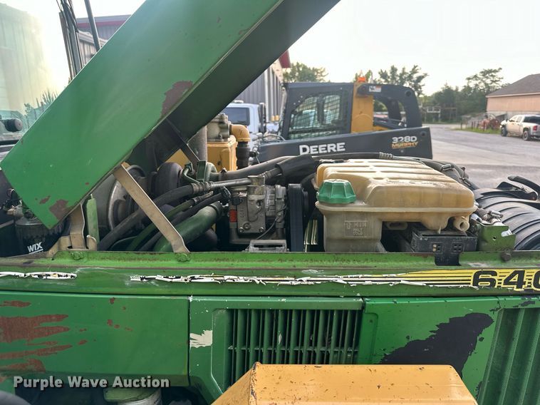 image for item DS4250 John Deere 6400 tractor