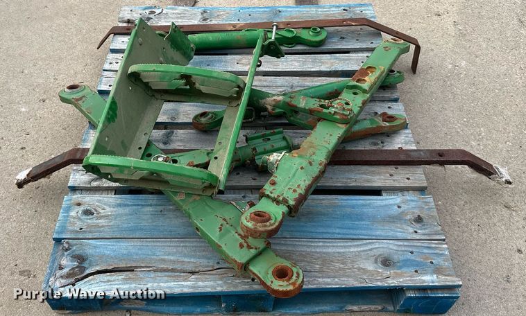 image for item DS4250 John Deere 6400 tractor