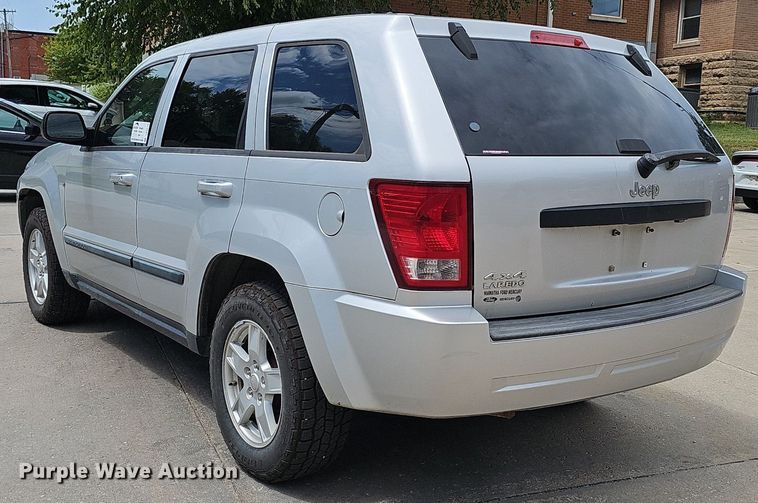 image for item DS4716 2007 Jeep Grand Cherokee Laredo SUV