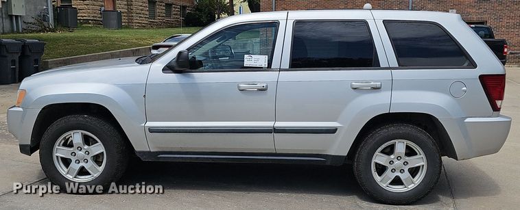 image for item DS4716 2007 Jeep Grand Cherokee Laredo SUV