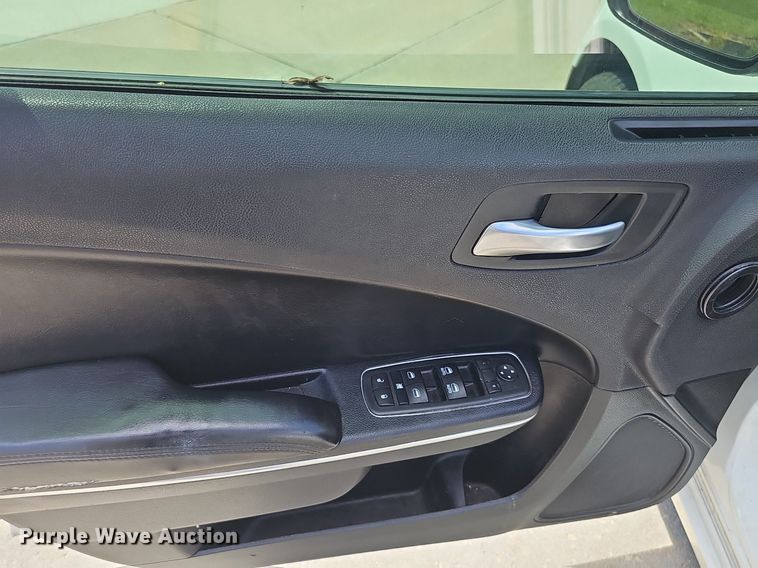 image for item DS4717 2016 Dodge Charger Police 