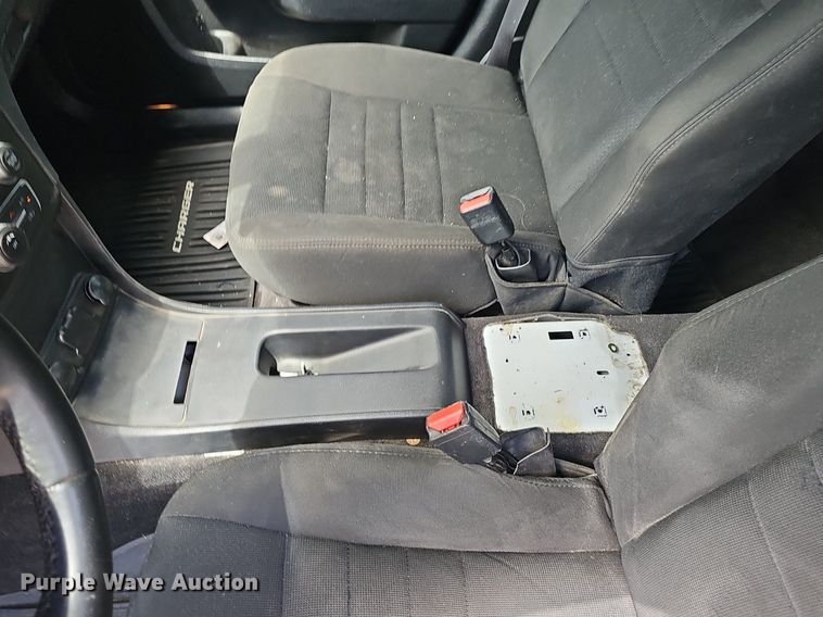 image for item DS4717 2016 Dodge Charger Police 