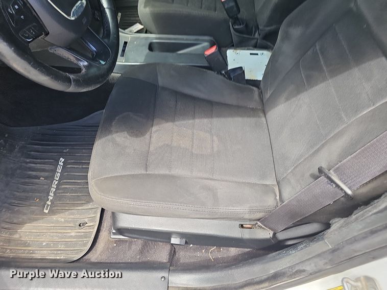 image for item DS4717 2016 Dodge Charger Police 