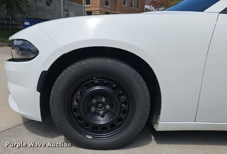 image for item DS4717 2016 Dodge Charger Police 