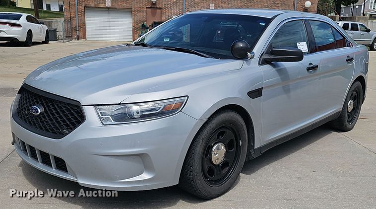 image for item DS4718 2016 Ford Taurus Police Interceptor 