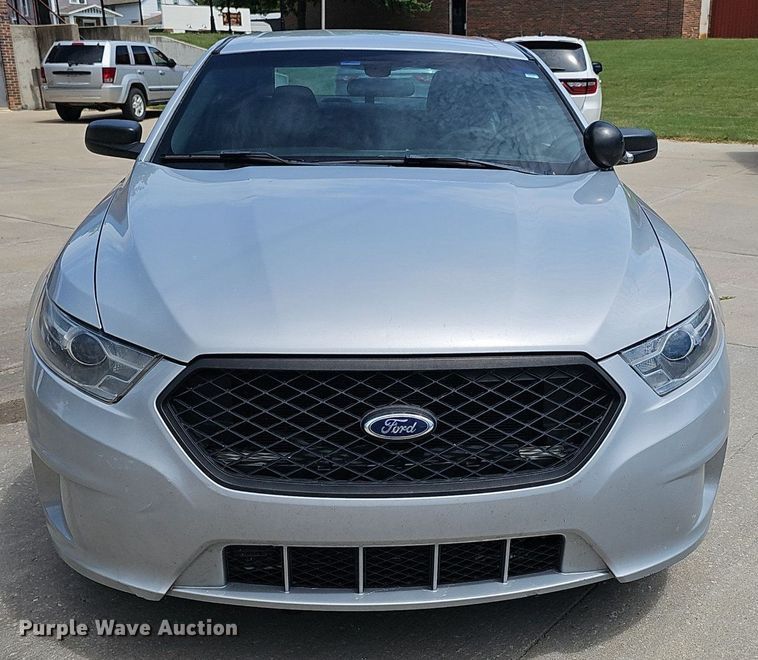 image for item DS4718 2016 Ford Taurus Police Interceptor 