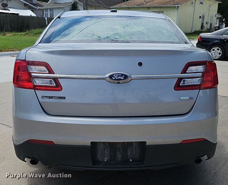 image for item DS4718 2016 Ford Taurus Police Interceptor 
