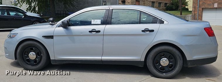 image for item DS4718 2016 Ford Taurus Police Interceptor 