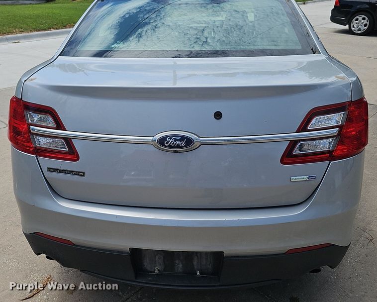 image for item DS4718 2016 Ford Taurus Police Interceptor 