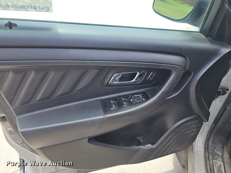 image for item DS4718 2016 Ford Taurus Police Interceptor 