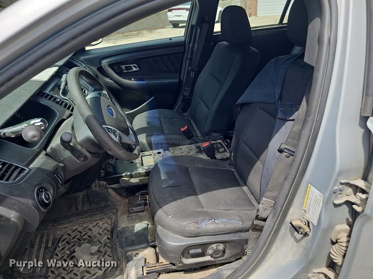 image for item DS4718 2016 Ford Taurus Police Interceptor 