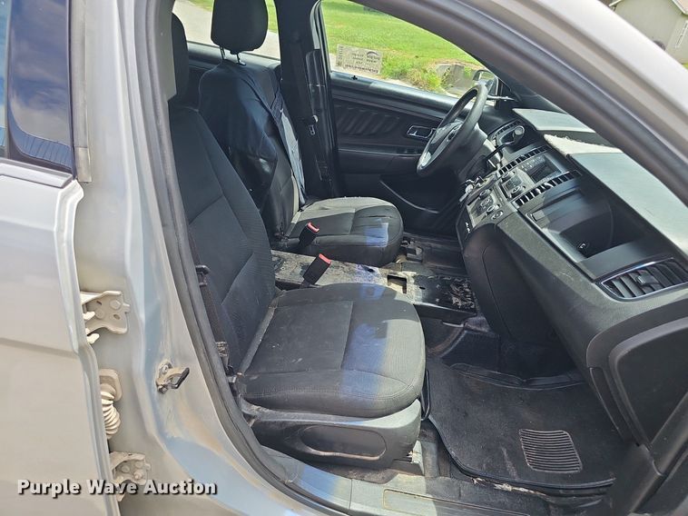 image for item DS4718 2016 Ford Taurus Police Interceptor 