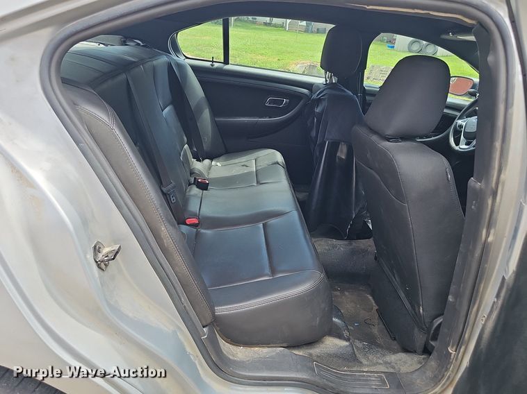 image for item DS4718 2016 Ford Taurus Police Interceptor 