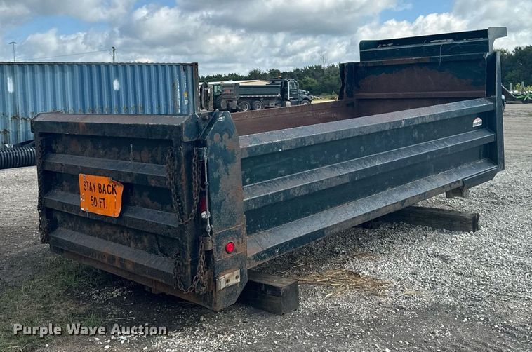 image for item DW2285 Henderson XD X 16X36 dump bed