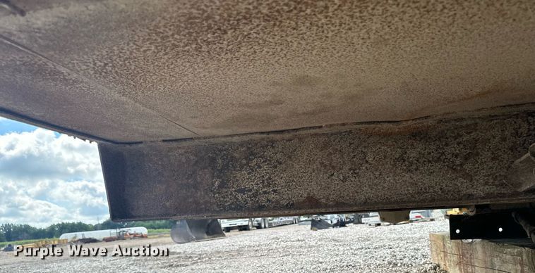 image for item DW2285 Henderson XD X 16X36 dump bed