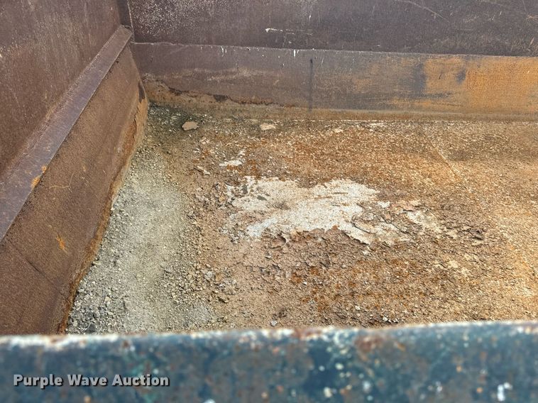 image for item DW2285 Henderson XD X 16X36 dump bed