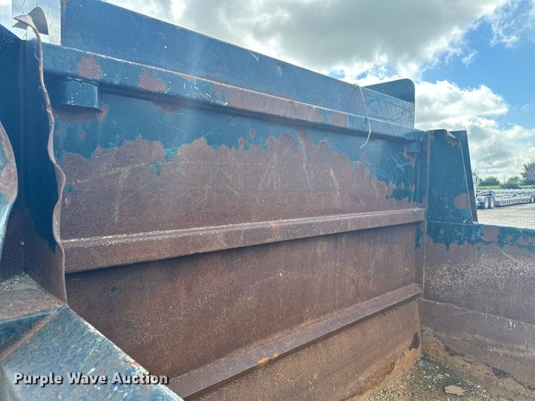 image for item DW2285 Henderson XD X 16X36 dump bed