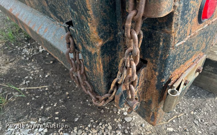 image for item DW2285 Henderson XD X 16X36 dump bed