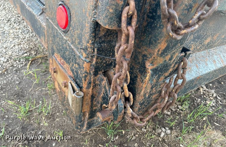 image for item DW2285 Henderson XD X 16X36 dump bed