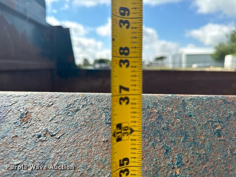 image for item DW2285 Henderson XD X 16X36 dump bed