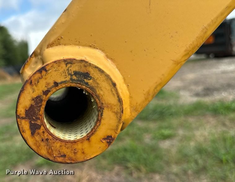 image for item DW2287 Tiger side boom rotary mower