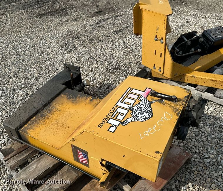 image for item DW2287 Tiger side boom rotary mower