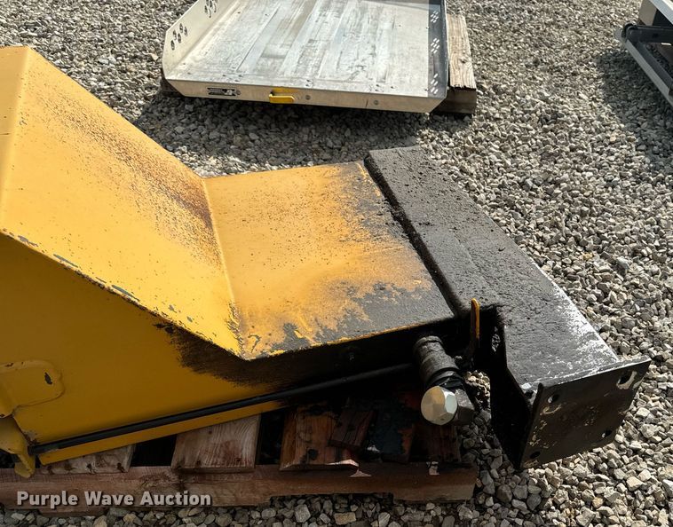 image for item DW2287 Tiger side boom rotary mower