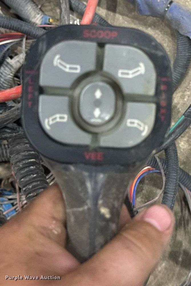 image for item DW2288 Boss Polly-V DXT snow plow