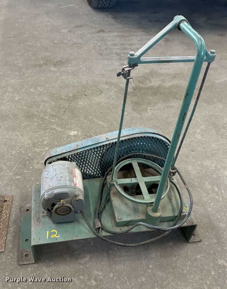 image for item DW2290 Tools