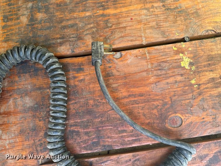 image for item DX1056 1976 Dodge W600 pumper fire truck