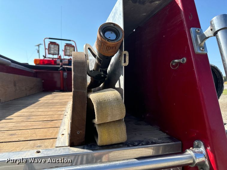 image for item DX1056 1976 Dodge W600 pumper fire truck