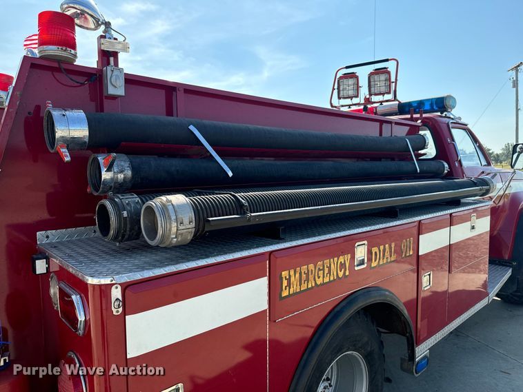 image for item DX1056 1976 Dodge W600 pumper fire truck