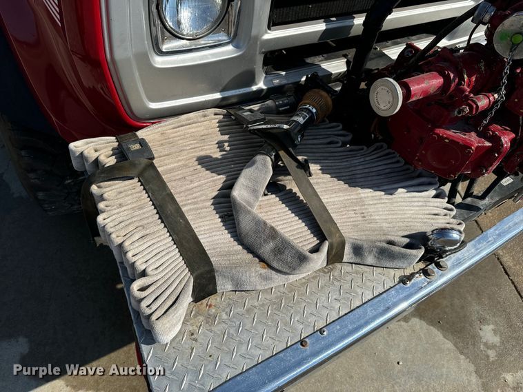 image for item DX1056 1976 Dodge W600 pumper fire truck