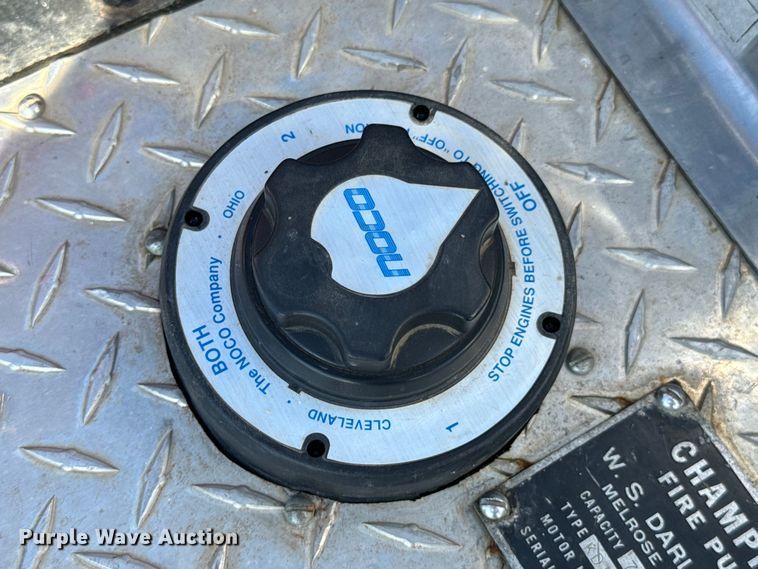 image for item DX1056 1976 Dodge W600 pumper fire truck