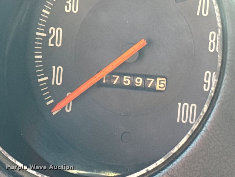 image for item DX1056 1976 Dodge W600 pumper fire truck