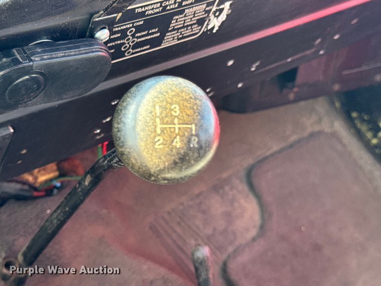 image for item DX1056 1976 Dodge W600 pumper fire truck