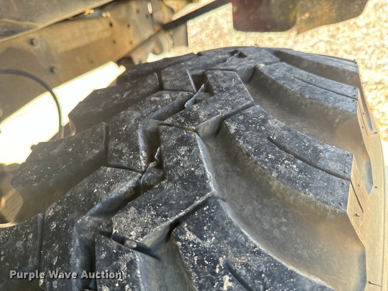 image for item DX1056 1976 Dodge W600 pumper fire truck