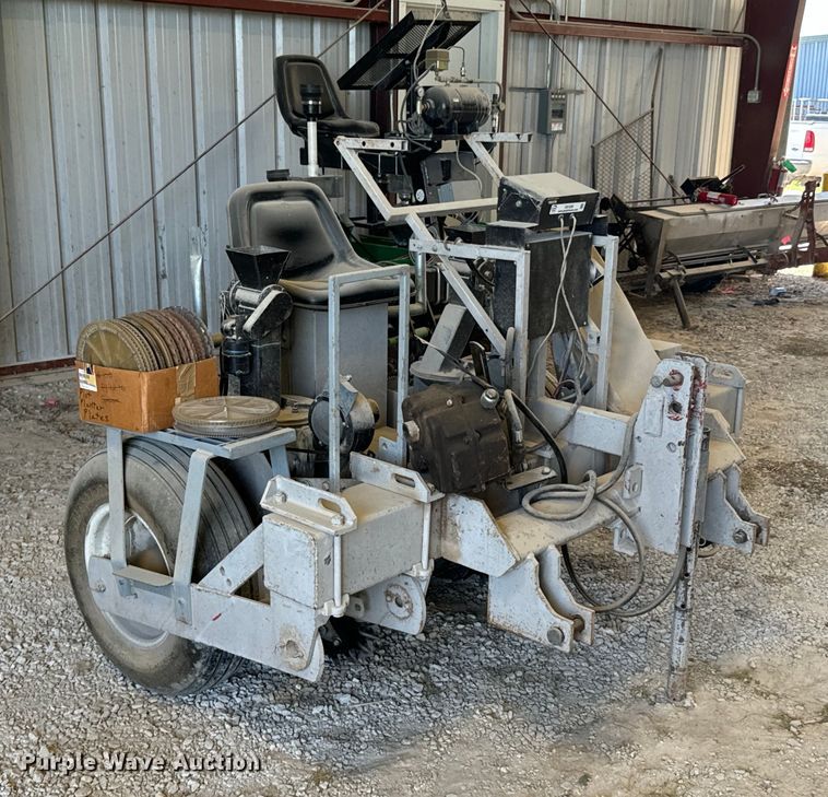 image for item DX1059 Shop built planter