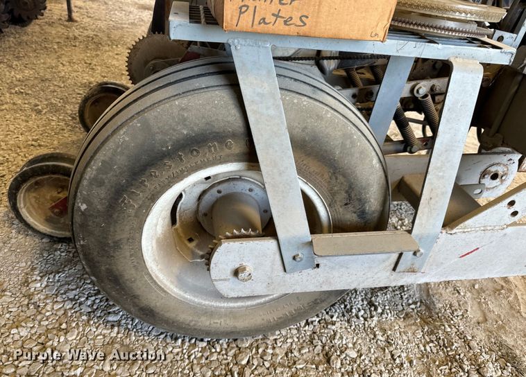 image for item DX1059 Shop built planter