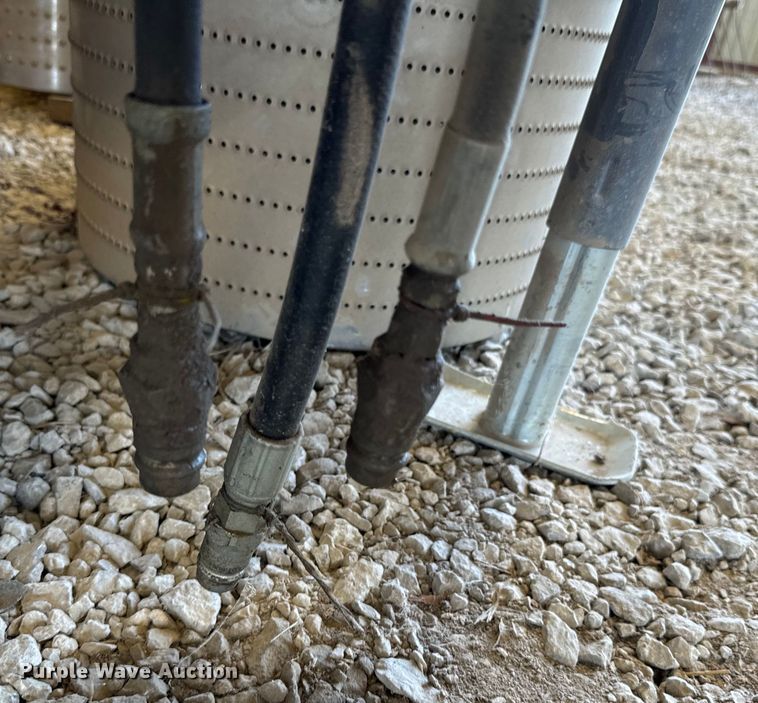 image for item DX1061 Case 900 planter