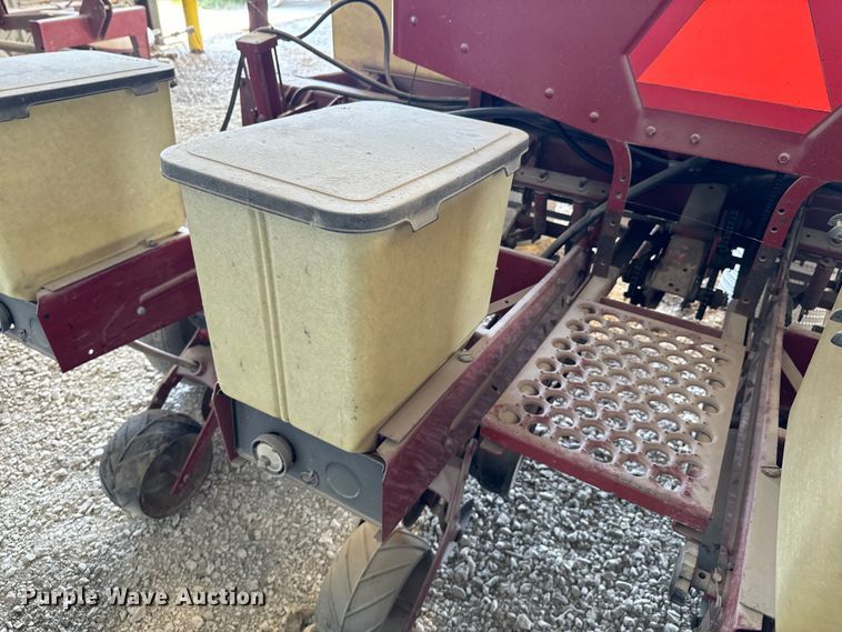 image for item DX1061 Case 900 planter